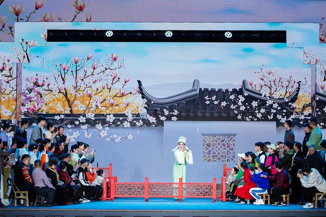 DSD04889-opq405638899.jpg DSD04889-opq405638899.jpg