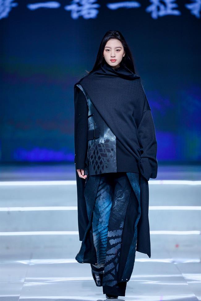 日常装展示2.jpg 日常装展示2.jpg