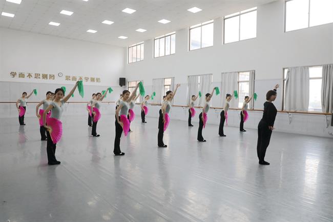 3B6A8810_副本.jpg 3B6A8810_副本.jpg